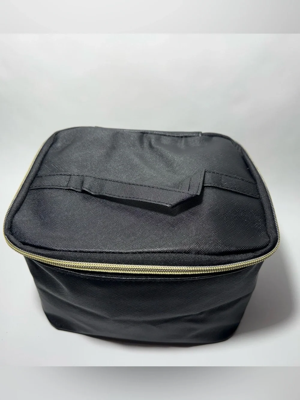 Sassy + Chic Large Black Makeup Bag Travel Toiletry Organizer Case NWT 8x6x5 in